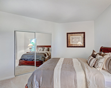 500 Uno Lago Drive - Photo Thumbnail 23