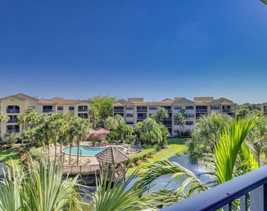 500 Uno Lago Drive - Photo Thumbnail 2