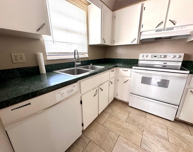 326 Jupiter Lakes Boulevard - Photo Thumbnail 18