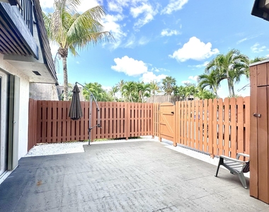 326 Jupiter Lakes Boulevard - Photo Thumbnail 13