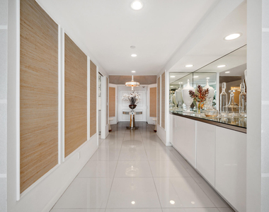 2100 S Ocean Boulevard - Photo Thumbnail 2