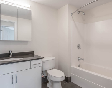 70 Hope Ave - Photo Thumbnail 20