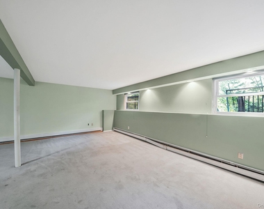 68 Old Sylvan Lake Road - Photo Thumbnail 25
