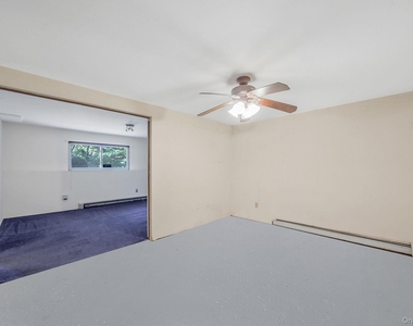 68 Old Sylvan Lake Road - Photo Thumbnail 24