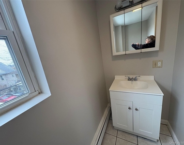 56 Wisner Avenue - Photo Thumbnail 10