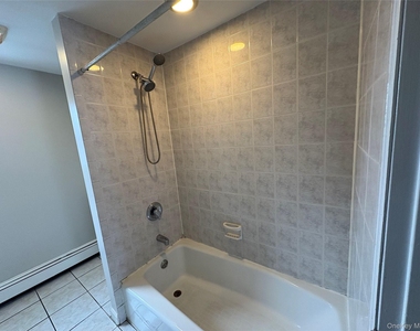 56 Wisner Avenue - Photo Thumbnail 9