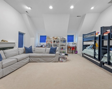176 Schoolhouse Road - Photo Thumbnail 23