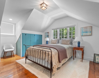 176 Schoolhouse Road - Photo Thumbnail 25