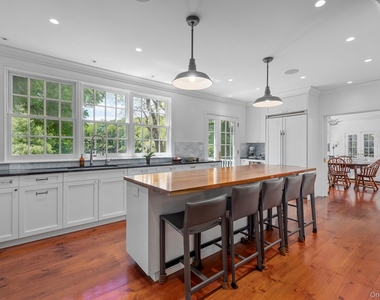 176 Schoolhouse Road - Photo Thumbnail 10