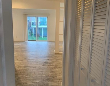 61 Quartz Road - Photo Thumbnail 3
