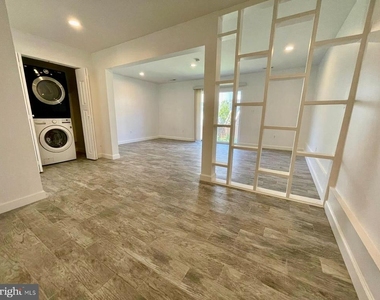61 Quartz Road - Photo Thumbnail 4