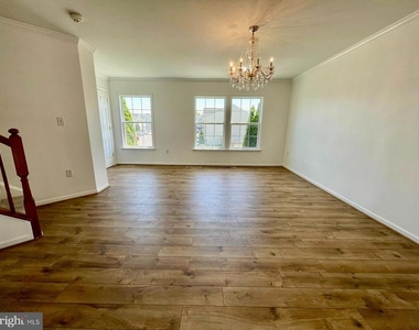 61 Quartz Road - Photo Thumbnail 2