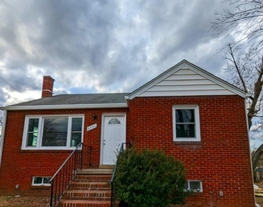 6520 Old Carolina Road - Photo Thumbnail 9
