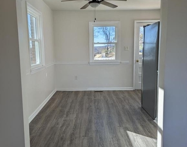 6520 Old Carolina Road - Photo Thumbnail 1