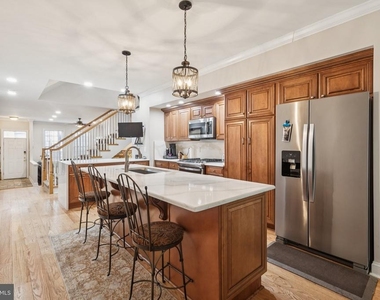 789 S 2nd Street - Photo Thumbnail 10