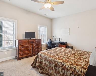 789 S 2nd Street - Photo Thumbnail 51