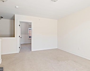 626 D Street - Photo Thumbnail 20