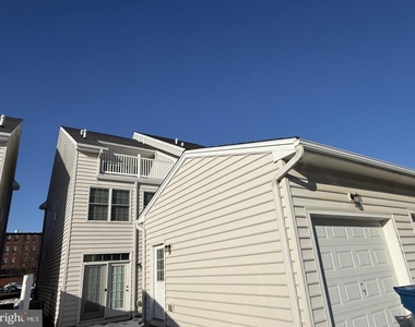 626 D Street - Photo Thumbnail 23