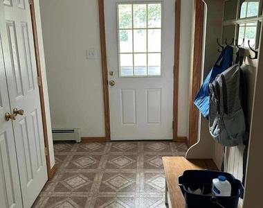 10 Garwin Road - Photo Thumbnail 11