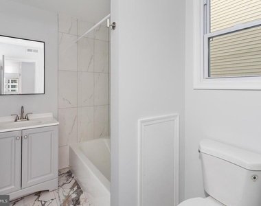 20-1 Florence Tollgate Place - Photo Thumbnail 12