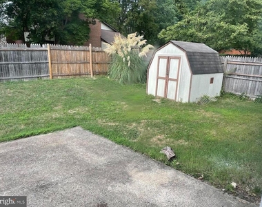 9129 Tulip Grove Road - Photo Thumbnail 10