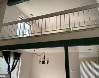 9129 Tulip Grove Road - Photo Thumbnail 5