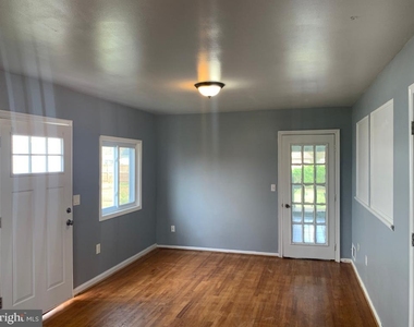 13807 Eastland Street - Photo Thumbnail 17