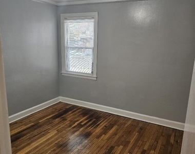16505 Stansbury Street - Photo Thumbnail 6
