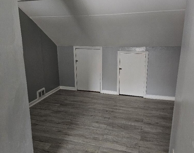 16505 Stansbury Street - Photo Thumbnail 2