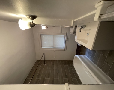 4708 Lakewood Street - Photo Thumbnail 11