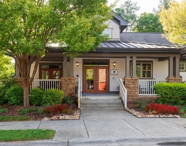 100 Ginkgo Trail - Photo Thumbnail 2