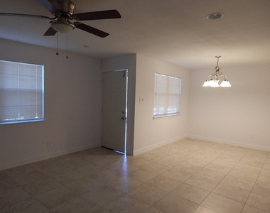 1510 Gordon St St - Photo Thumbnail 2