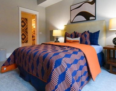 511 S Mangum Street - Photo Thumbnail 21
