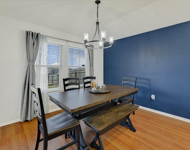725 Pinnacle Dr - Photo Thumbnail 8