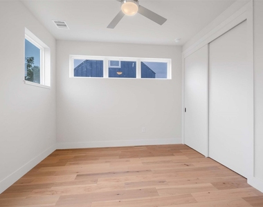 4513 S 3rd St - Photo Thumbnail 17