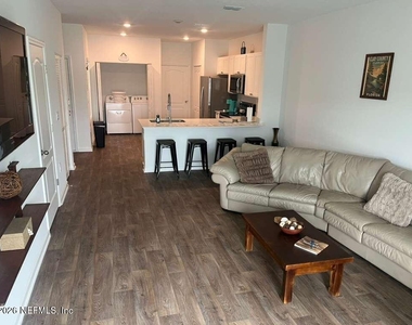 1685 Bridger Trace - Photo Thumbnail 4