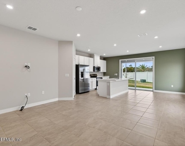 20 Sabal Court - Photo Thumbnail 3