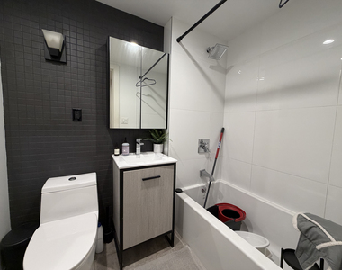 1543 East 19th Street - Photo Thumbnail 8