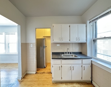 7147 S Constance Avenue - Photo Thumbnail 4