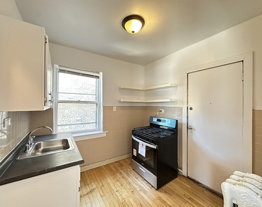 7147 S Constance Avenue - Photo Thumbnail 1