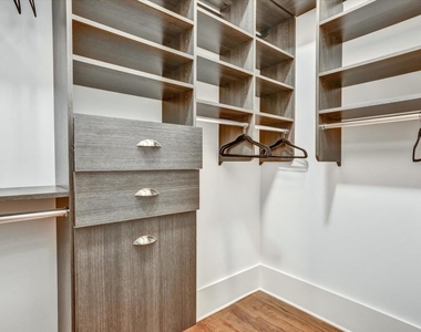 10671 Serenbe Lane - Photo Thumbnail 17