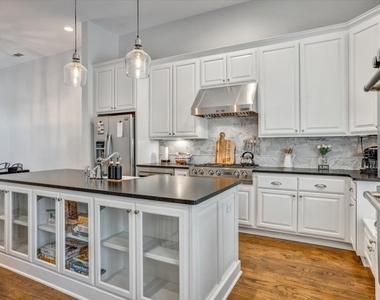 10671 Serenbe Lane - Photo Thumbnail 7