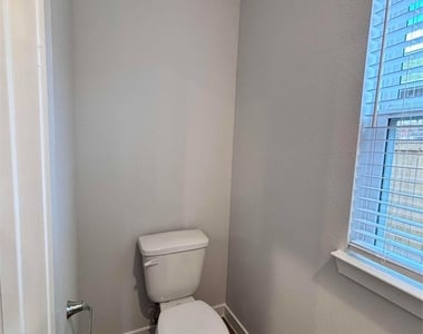 32506 Timber Point Drive - Photo Thumbnail 17