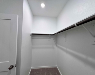 32506 Timber Point Drive - Photo Thumbnail 15
