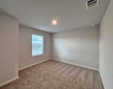 32506 Timber Point Drive - Photo Thumbnail 19