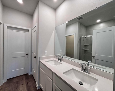 32506 Timber Point Drive - Photo Thumbnail 13