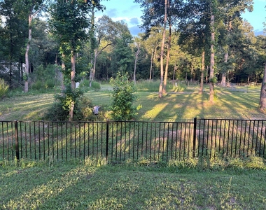 13881 Park Ave - Photo Thumbnail 1