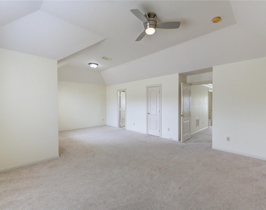 1502 Ashbury Park Lane - Photo Thumbnail 36
