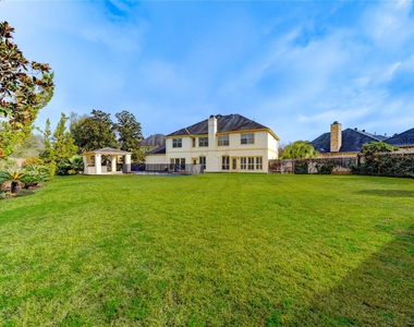 1502 Ashbury Park Lane - Photo Thumbnail 3