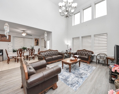 3512 Jasperstone Lane - Photo Thumbnail 25